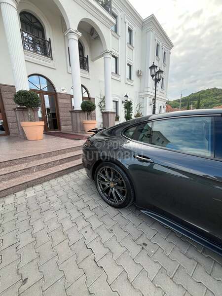 Porsche Panamera 4e hybrid