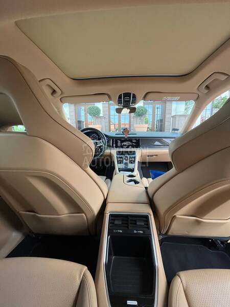 Porsche Panamera 4e hybrid