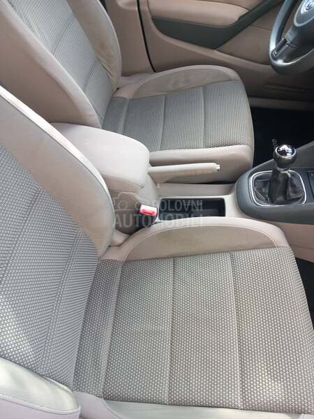 Volkswagen Golf 6 2.0tdi