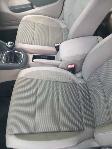 Volkswagen Golf 6 2.0tdi