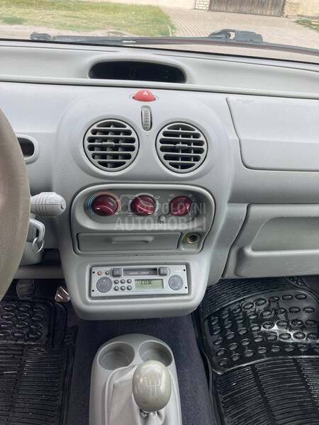 Renault Twingo 16v