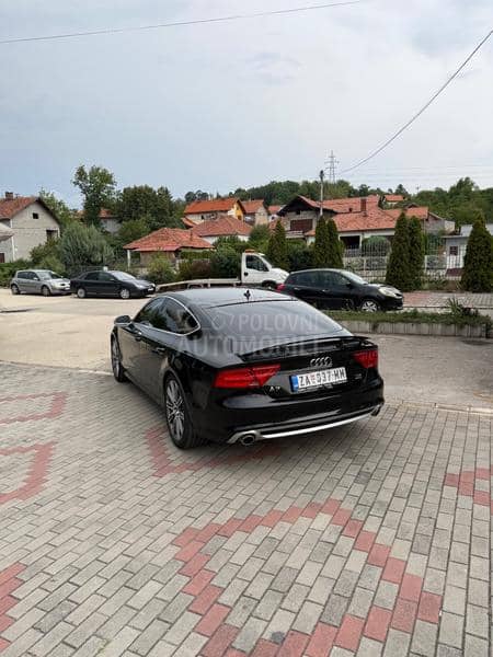 Audi A7 