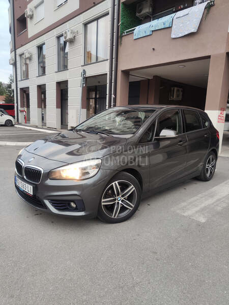 BMW 218 Active Tourer sport