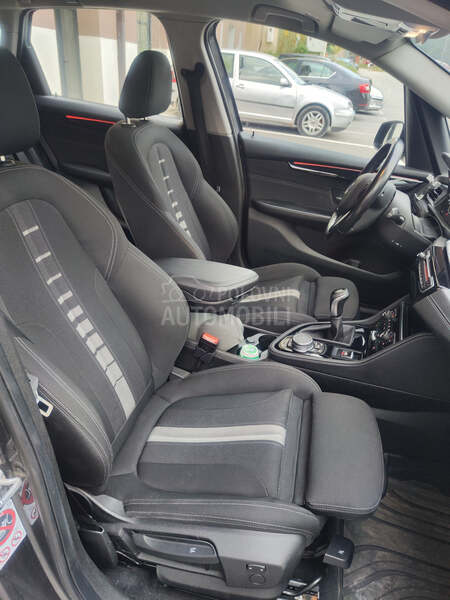 BMW 218 Active Tourer sport