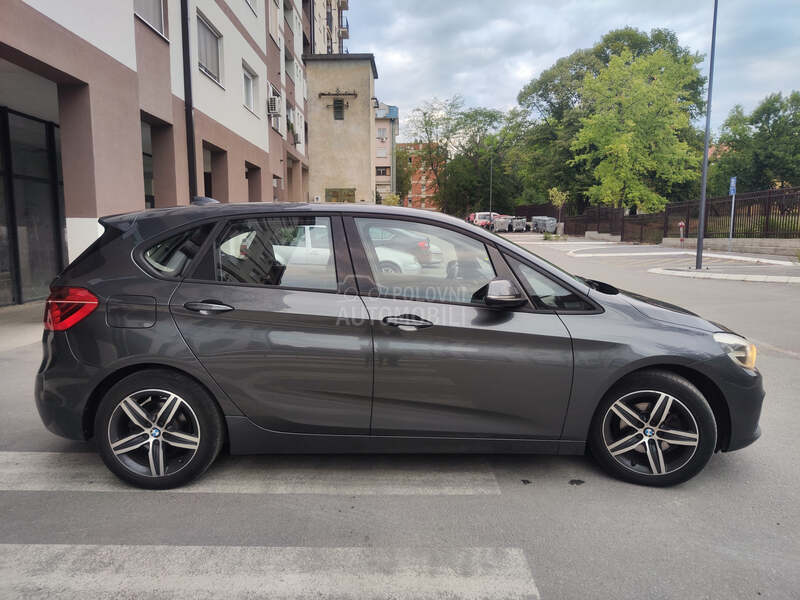BMW 218 Active Tourer sport
