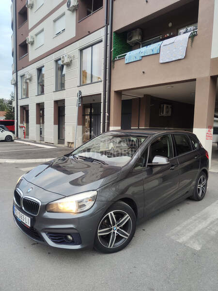 BMW 218 Active Tourer sport