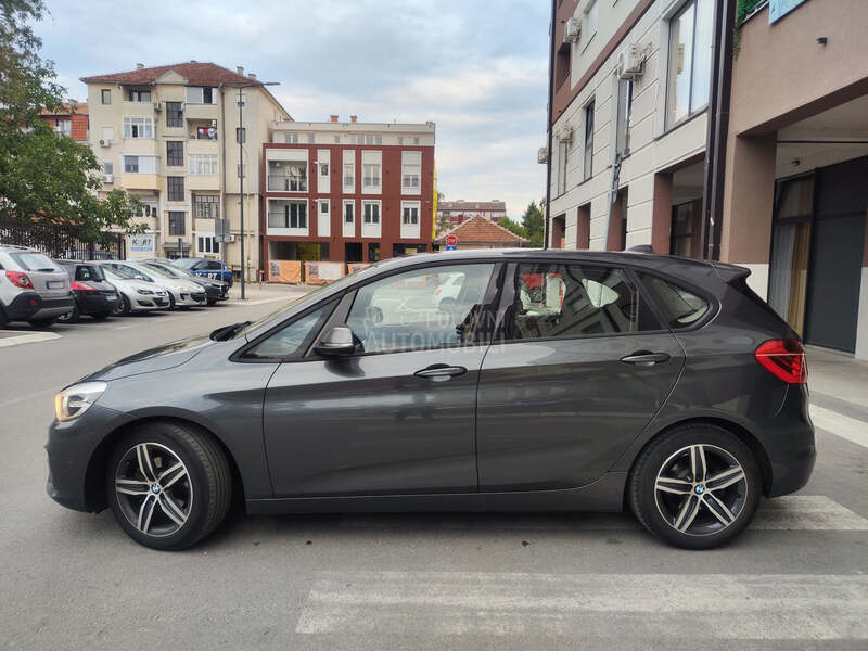 BMW 218 Active Tourer sport