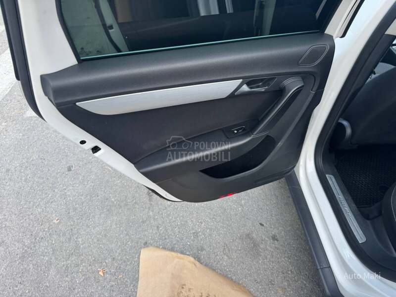 Volkswagen Passat B7 Alltrack 2.0 TSI 4motion