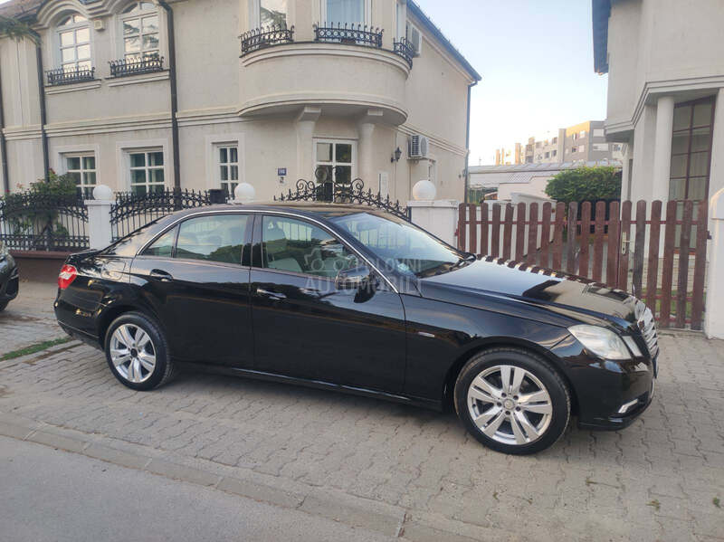 Mercedes Benz E 220 220 CDI