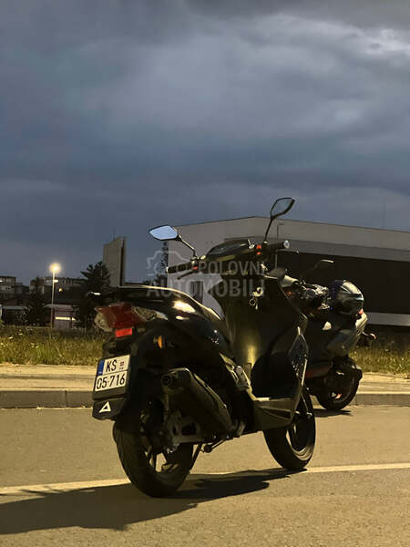 Trio Mustang XRS 125