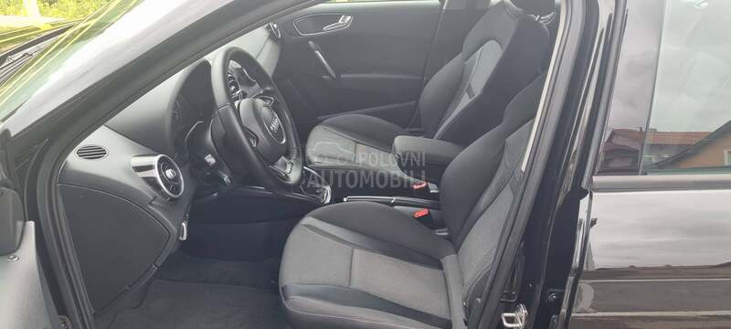 Audi A1 1,2 TFSI  S LINE CH