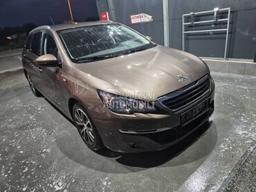 branik,far,krilo za Peugeot 308 od 2014. do 2020. god.