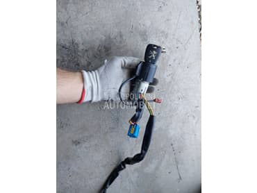 Kontakt brava za Peugeot 206