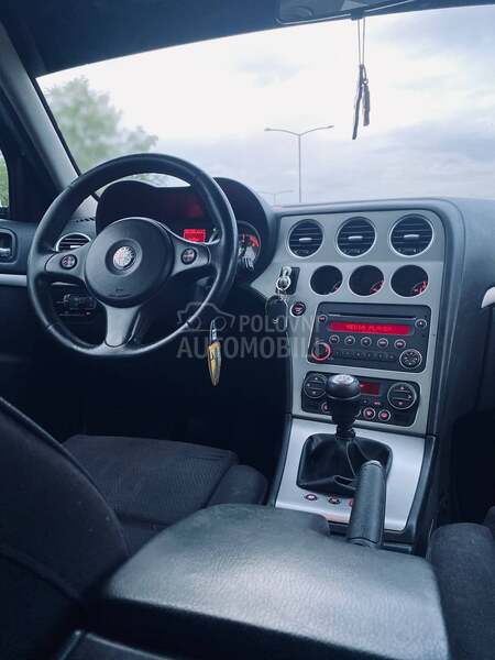Alfa Romeo 159 JTDm