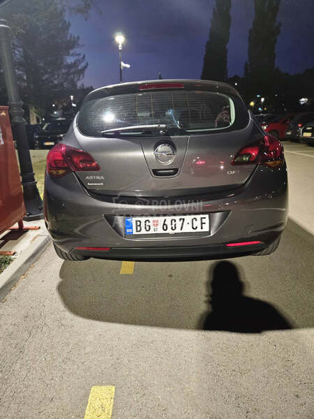 Opel Astra J 1.7 Sport