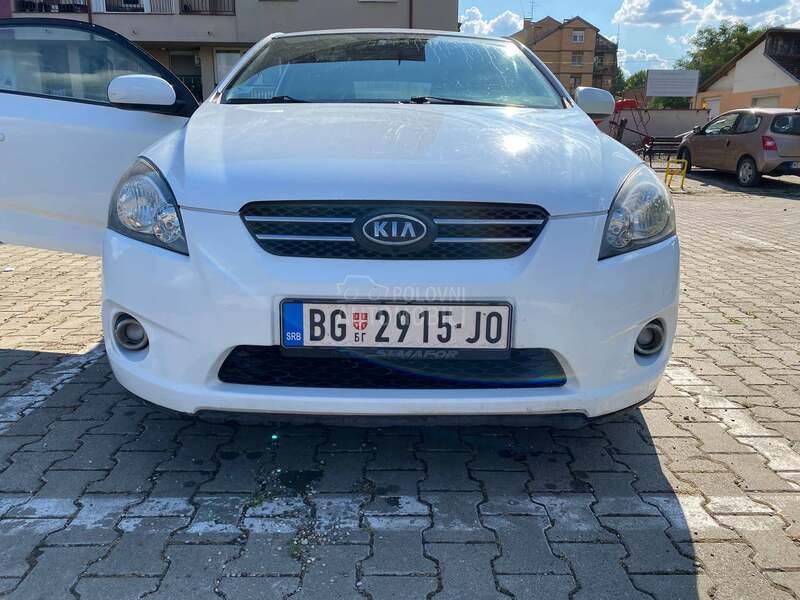 Kia pro_cee`d 1.6 gdi