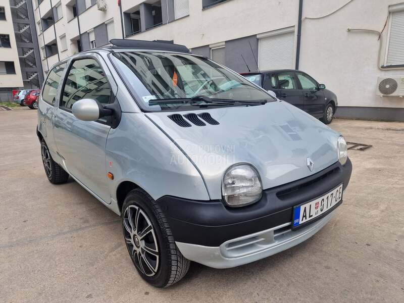 Renault Twingo P A N O R A M A