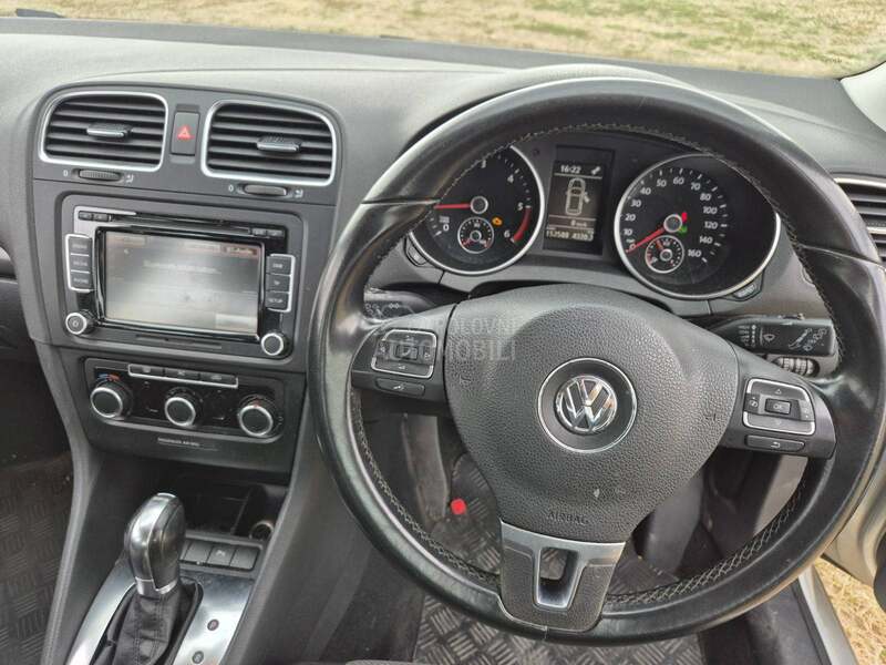 Volkswagen Golf 6 2011. god. -  kompletan auto u delovima
