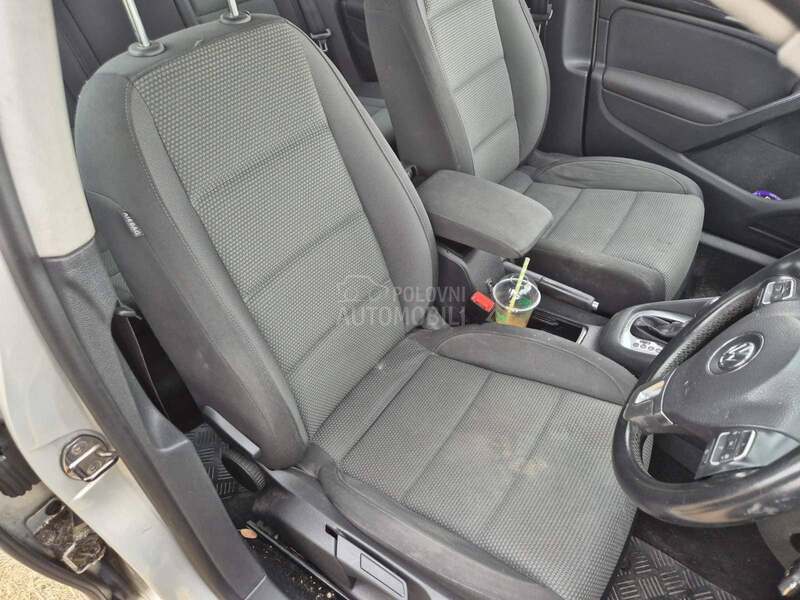 Volkswagen Golf 6 2011. god. -  kompletan auto u delovima