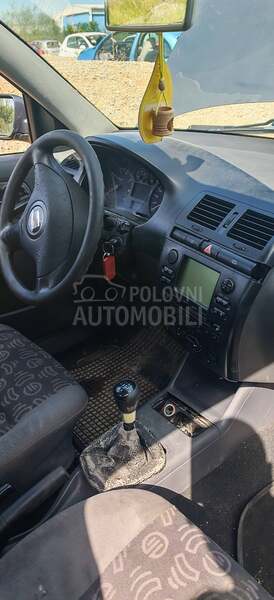 Seat Ibiza 1.4b 2001. god. -  kompletan auto u delovima