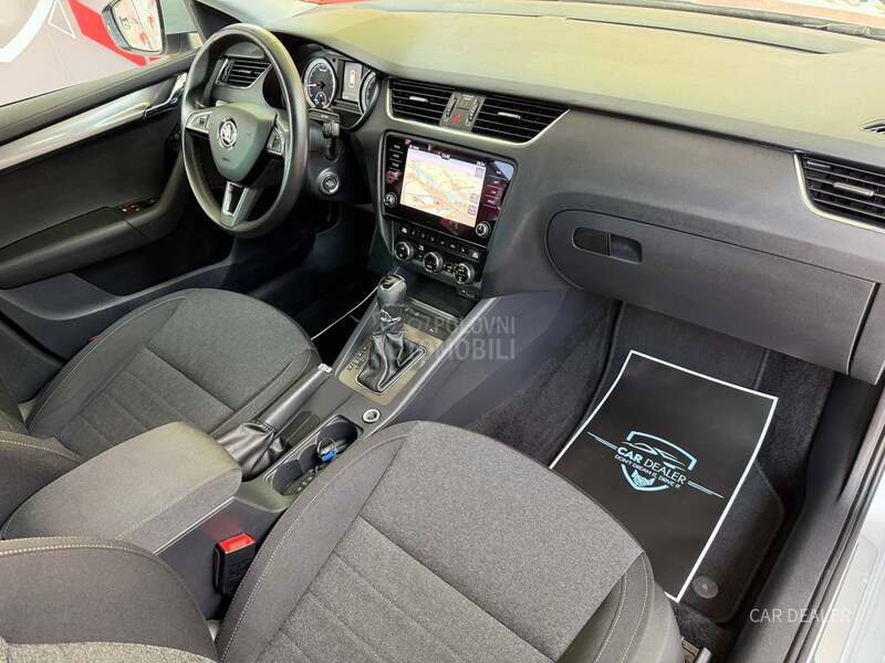 Škoda Octavia 1.6tdi/dsg/soleil