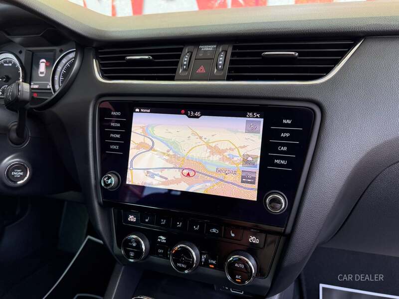Škoda Octavia 1.6tdi/dsg/soleil