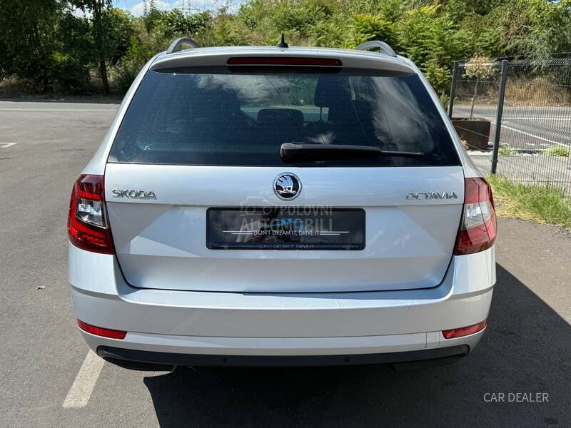Škoda Octavia 1.6tdi/dsg/soleil