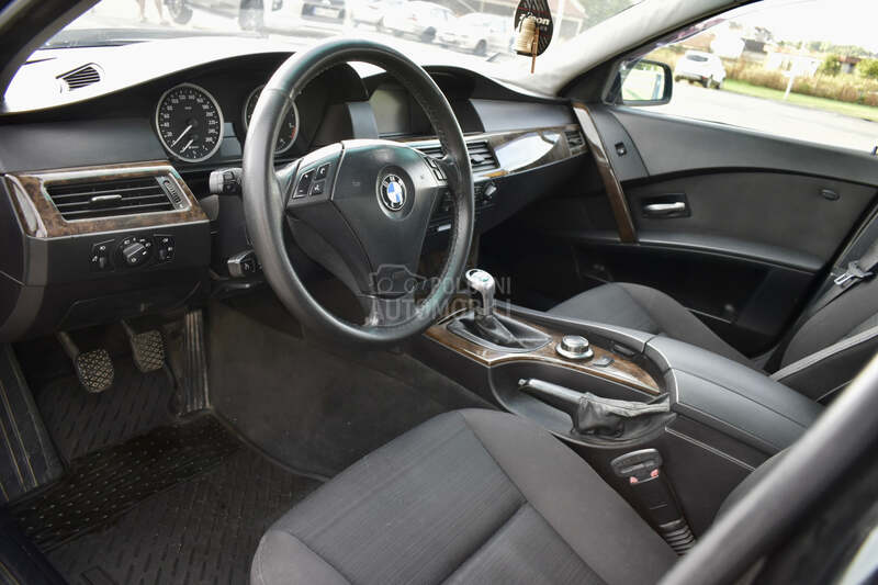 BMW 520 