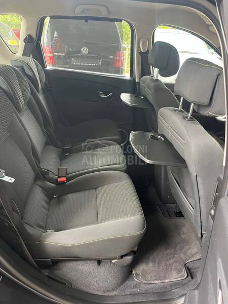 Renault Scenic 1.4i PRIVILEGE ŠWICA