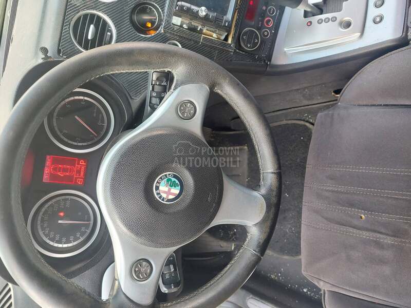 Alfa Romeo 159 1.9 aut