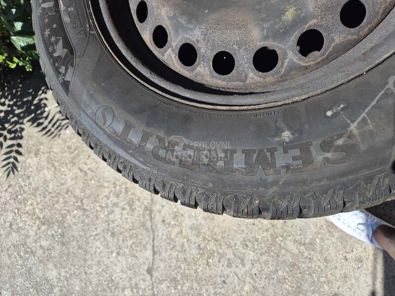 Semperit 215/65 R16 Zimska