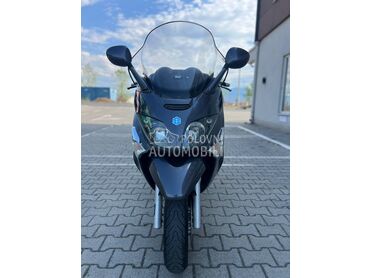 Piaggio X EVO