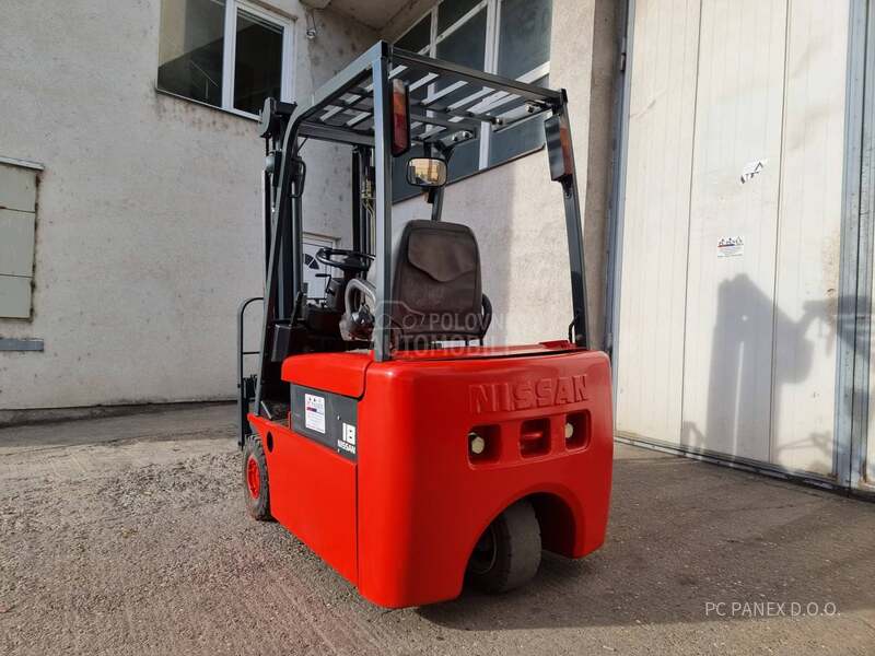 Nissan 18 ELEKTRO b. pomak
