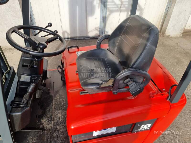 Nissan 18 ELEKTRO b. pomak