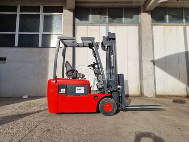 Nissan 18 ELEKTRO b. pomak