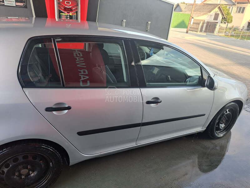 Volkswagen Golf 5 1.9