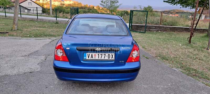 Hyundai Elantra 1.6