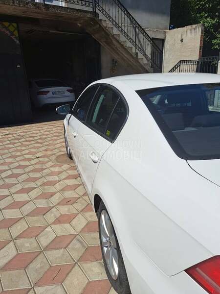 Volkswagen Passat B7 2.0 TDI
