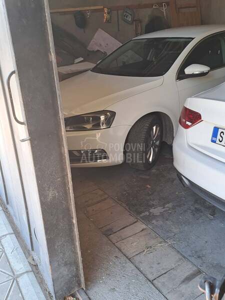 Volkswagen Passat B7 2.0 TDI
