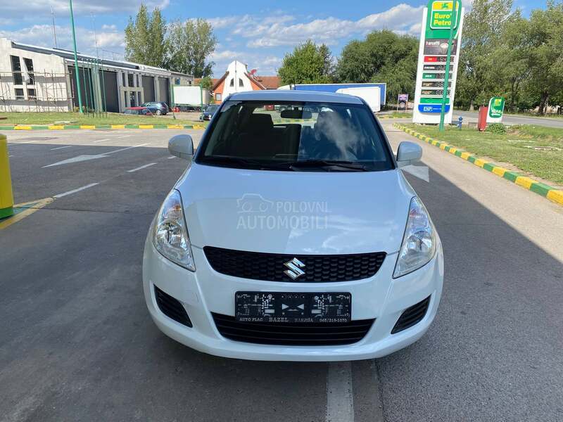 Suzuki Swift 1,2-4x4-CH.SALON