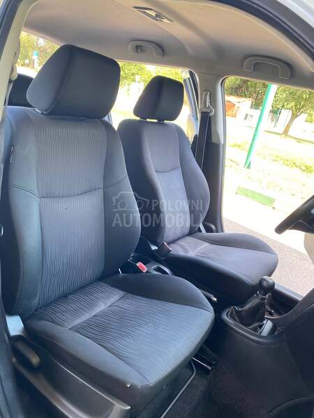 Suzuki Swift 1,2-4x4-CH.SALON