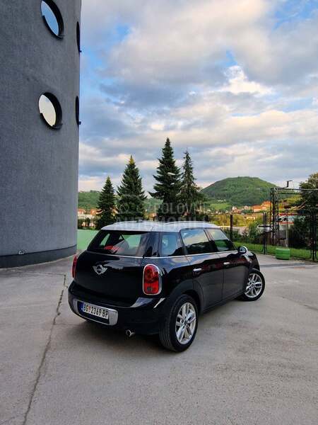 MINI Countryman ONE