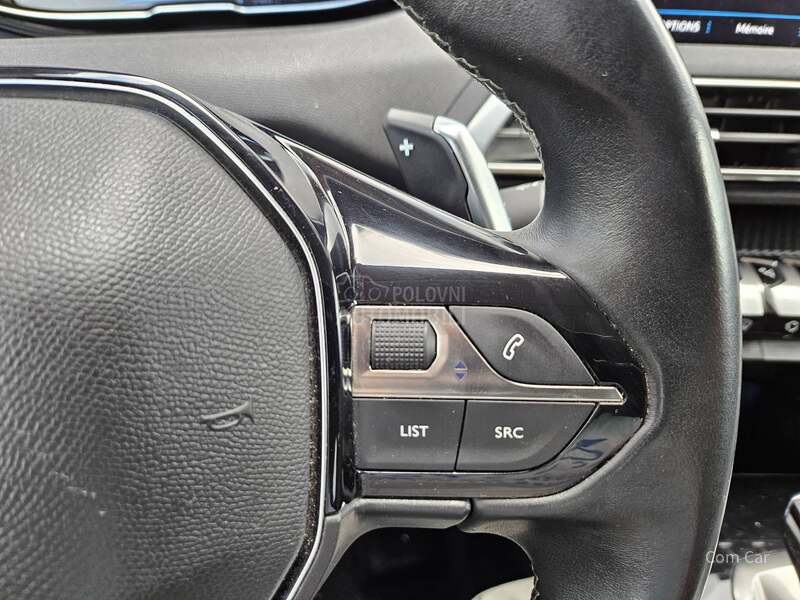 Peugeot 3008 1.2 ACTIVE PACK