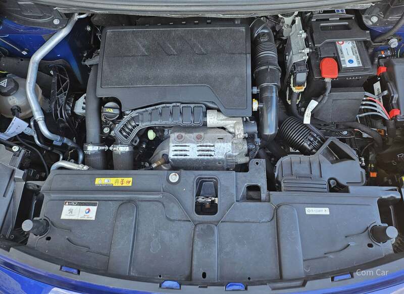 Peugeot 3008 1.2 ACTIVE PACK