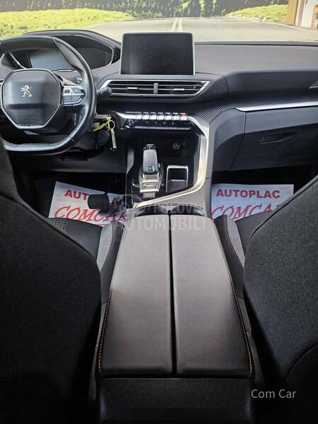 Peugeot 3008 1.2 ACTIVE PACK
