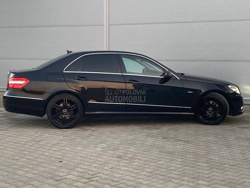 Mercedes Benz E 250 AMG