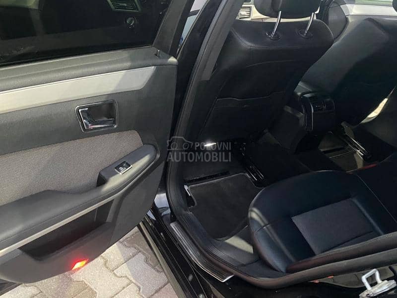 Mercedes Benz E 250 AMG