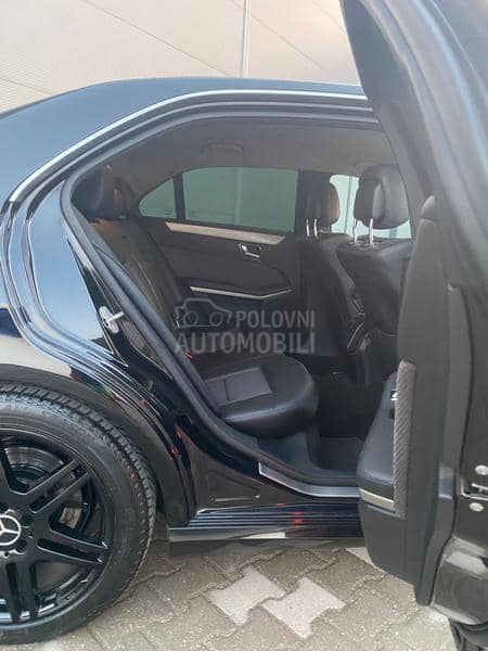 Mercedes Benz E 250 AMG