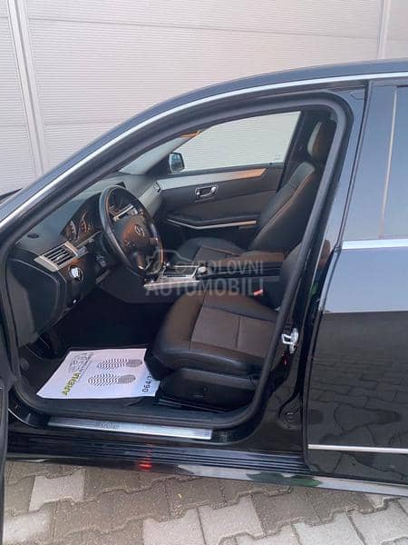 Mercedes Benz E 250 AMG