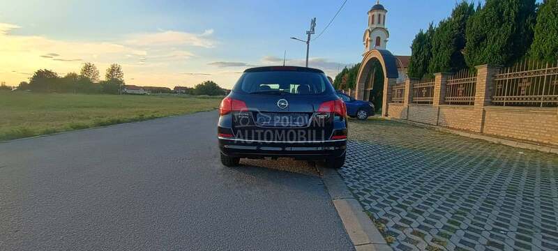 Opel Astra J 1.6 CDTI
